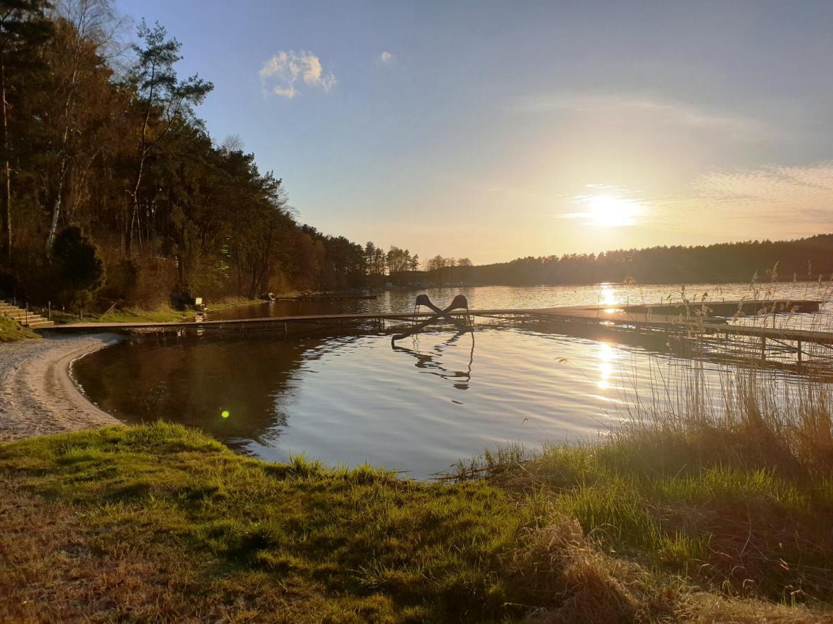 Hotel Podniebny Glamping Borsk Exterior foto
