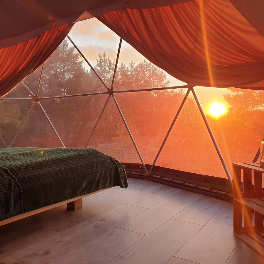 Hotel Podniebny Glamping Borsk Exterior foto