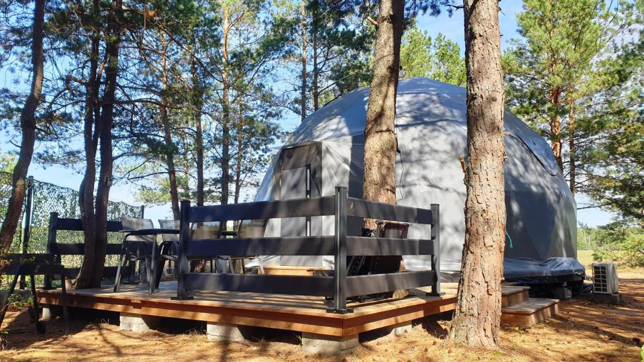Hotel Podniebny Glamping Borsk Exterior foto